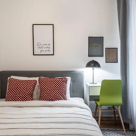 Boutiq Center Terbatas Appartement *