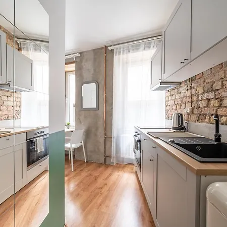 Boutiq Center Terbatas Appartement