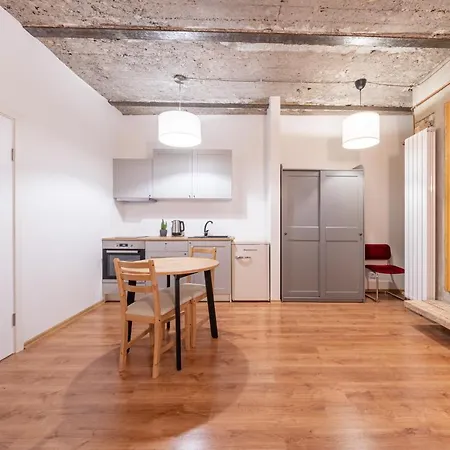Boutiq Center Terbatas Appartement *